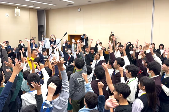 RoboRAVE大阪大会2025サムネ
